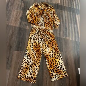 Victorias Secret Leopard Print Women's Silk Pajamas